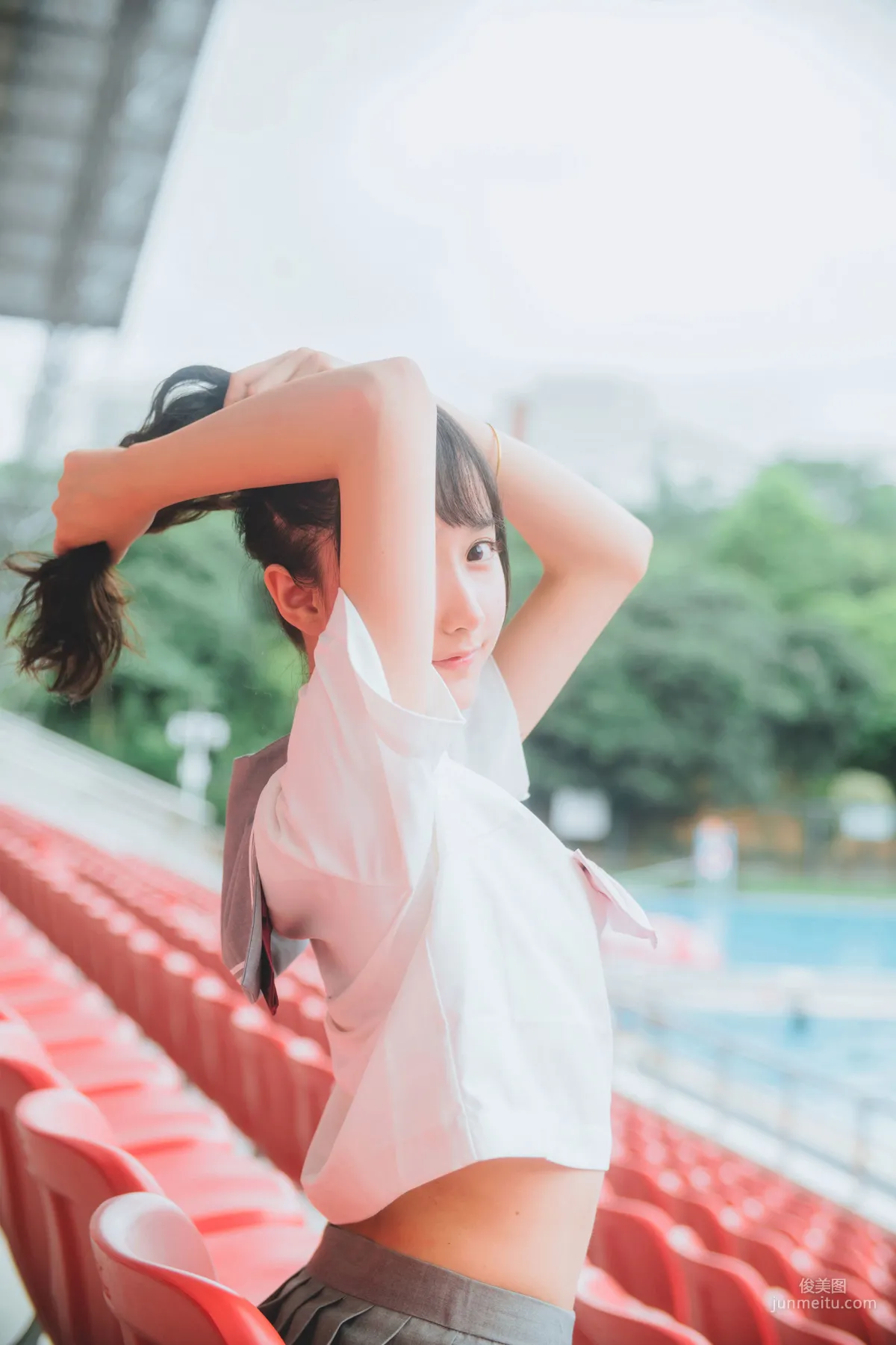 木綿綿OwO《灰色JK制服》 [COSER美女] 寫真集 20