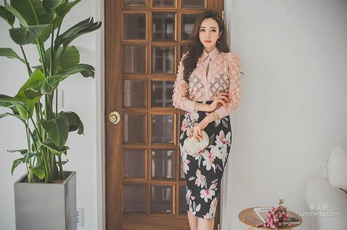 Lee Yeon Jeong Korea's Stunning Elegant Goddess 2 Photo Set photo 6