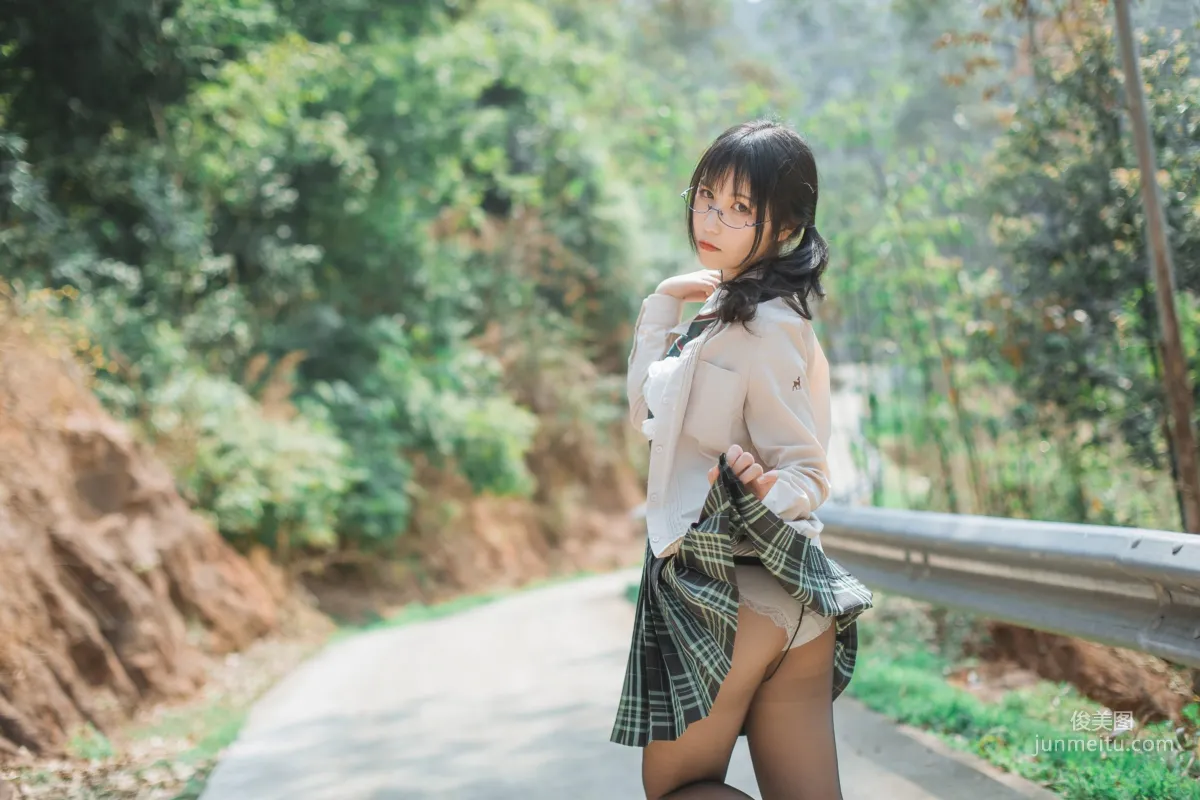 Zhuyue su: Web Idols photo 9
