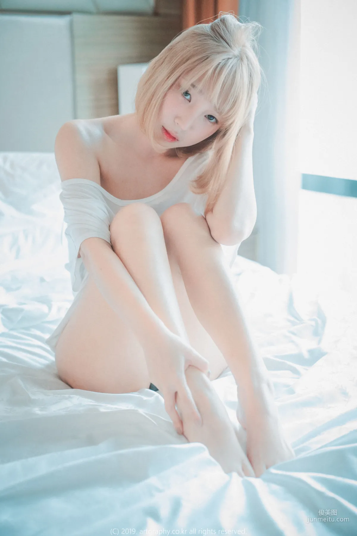 Big-Bust Jiang Renqing, Thong + T-Shirt + Fishnet Stockings Bunny Girl [ARTGRAVIA] Photo Set photo 19