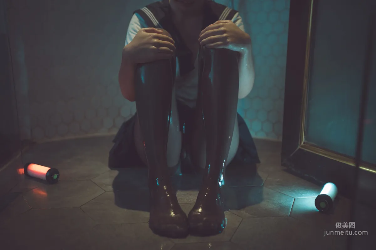Mianbing Xianer, Girl in the Mind, Bathtub Black Stockings [Web Idols] Photo Set photo 17