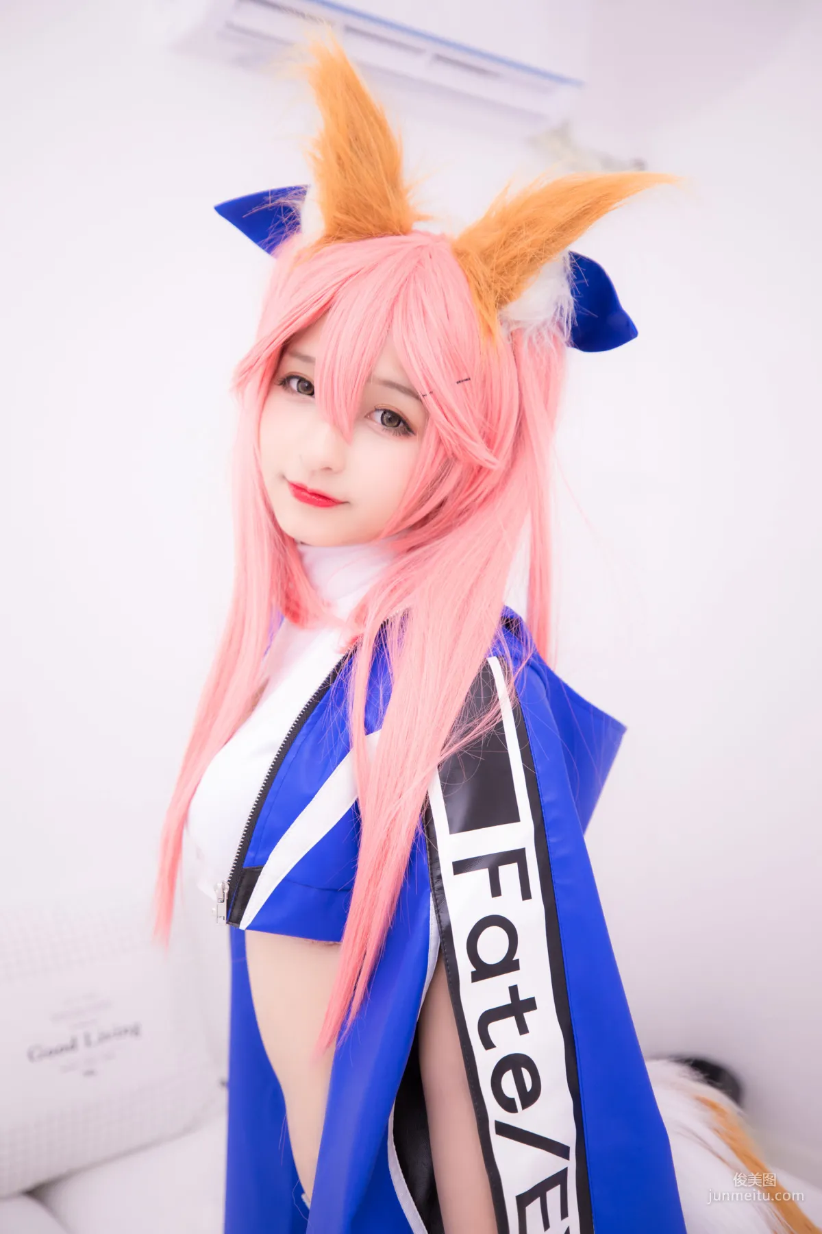 神楽坂真冬《目標はあなた、エンジン全開！！》 [蘿莉COSPLAY] 寫真集 129