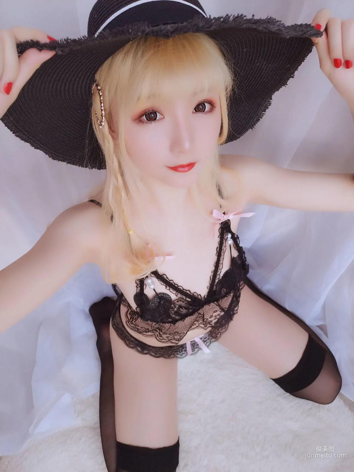 Coser Girl Xingzhi Chichi, Happy Holiday Pack [Cosplay] Photo Set photo 30