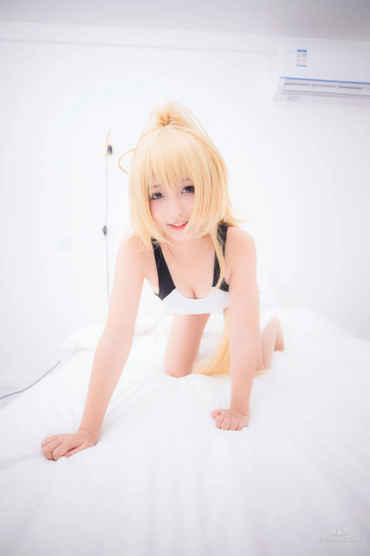 Kagurazaka Mafuyu Jeanne Swimsuit [Cosplay Girl] Photo Set photo 31