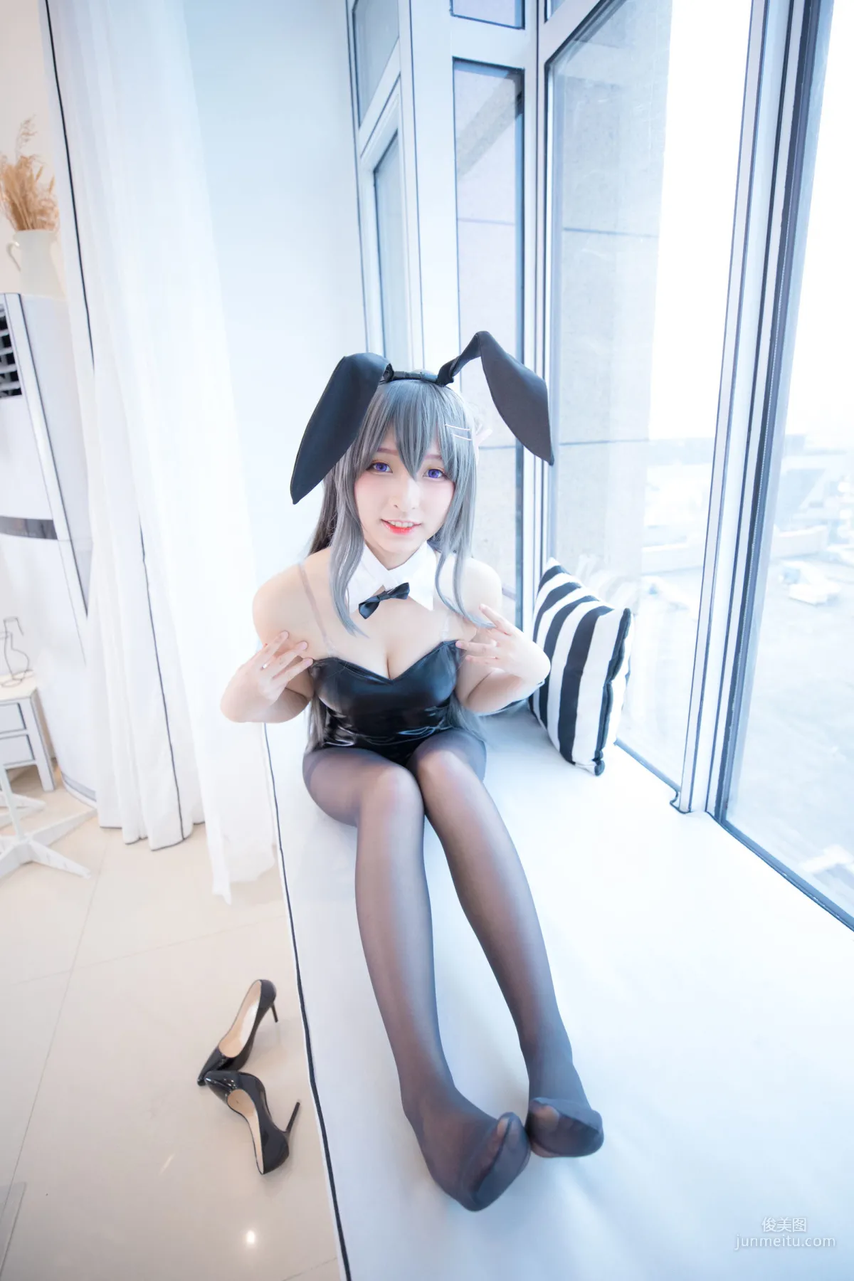Coser Shenle Banzhen Dong 'Sakurajima Mai' [Cosplay] Photo Set photo 41