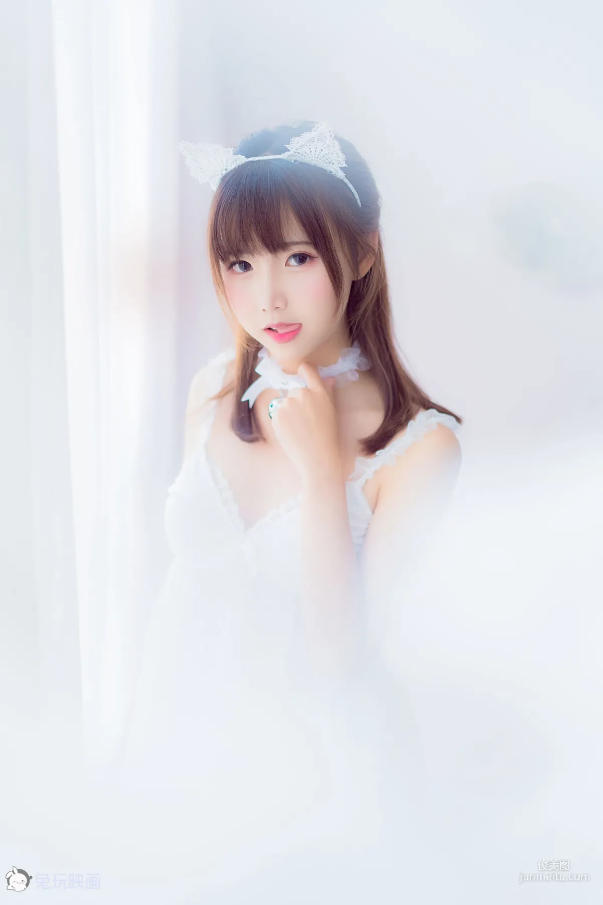 面餅仙兒《吊帶睡衣》 [福利COSPLAY] 寫真集 12