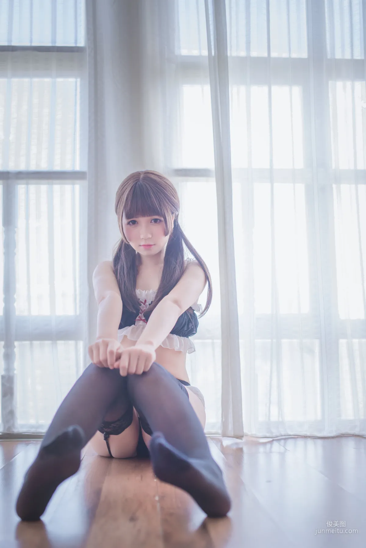 Baijin Saki: Web Idols photo 24