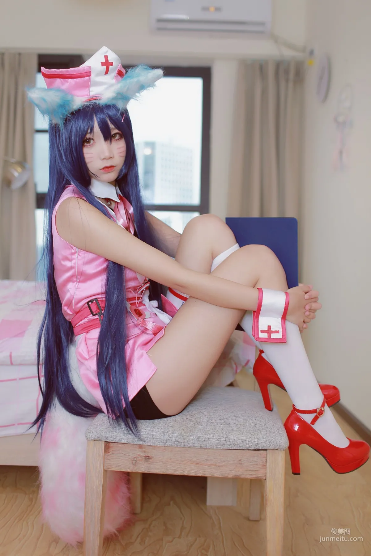 Wugeng Baigui: Web Idols photo 10
