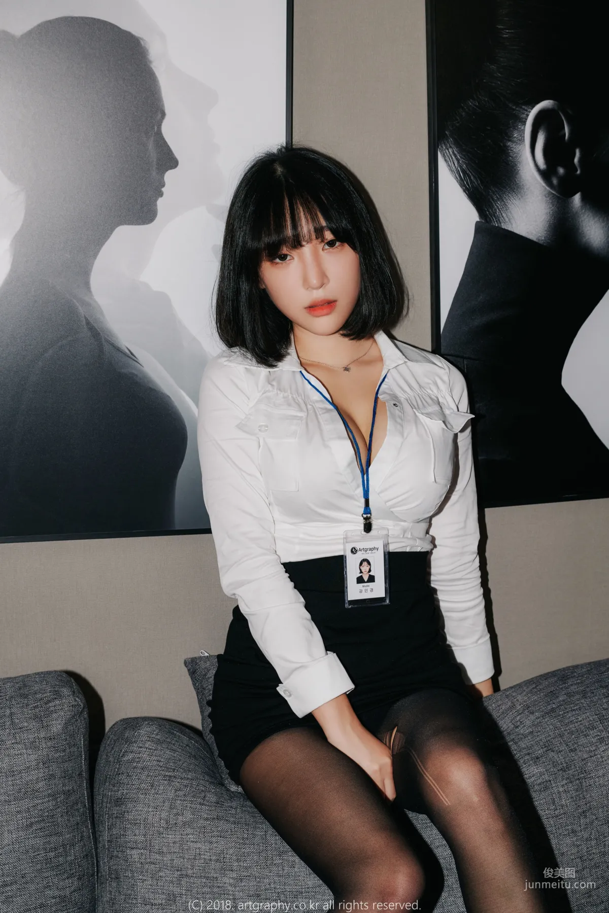 Big Bust Girl Jiang Renqing, Black Stockings Uniform + Maid Seduction [ARTGRAVIA] Photo Set photo 26
