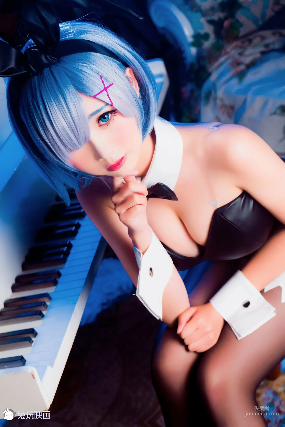 面饼仙儿《兔女郎》 [福利COSPLAY] 写真集37