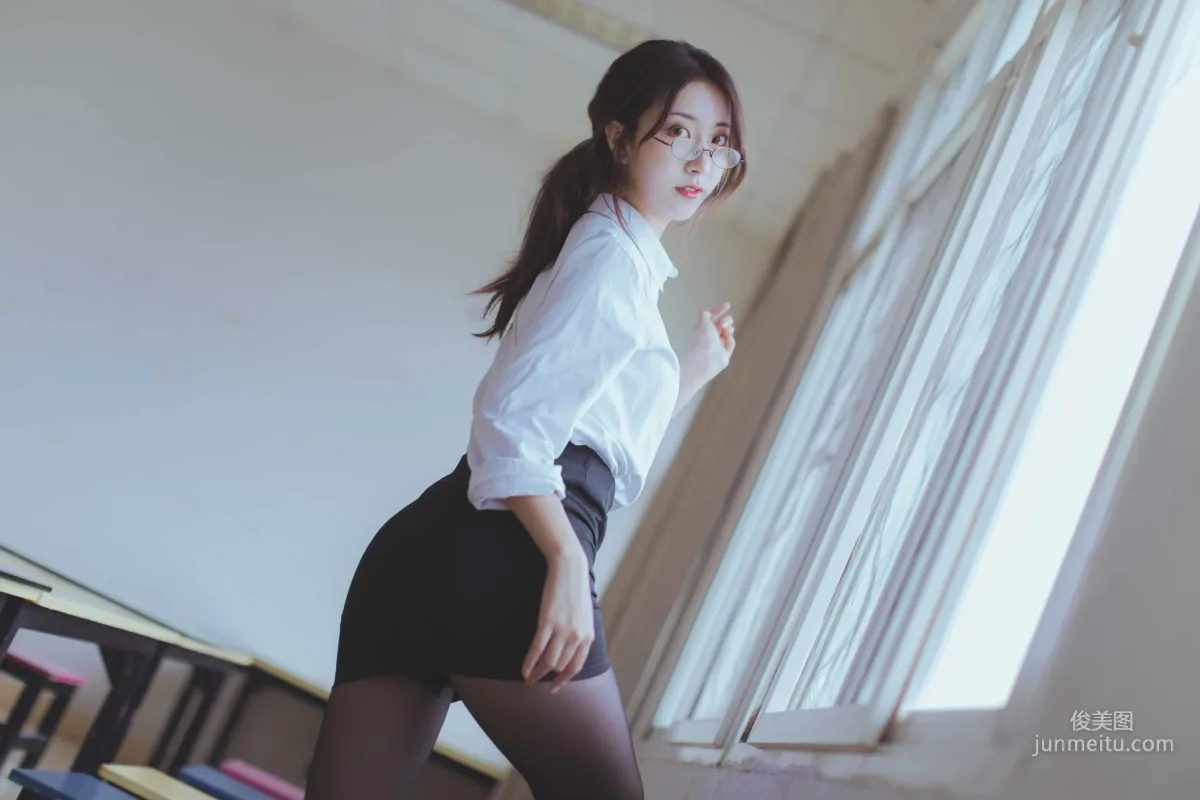Hei Chuan: Web Idols photo 5