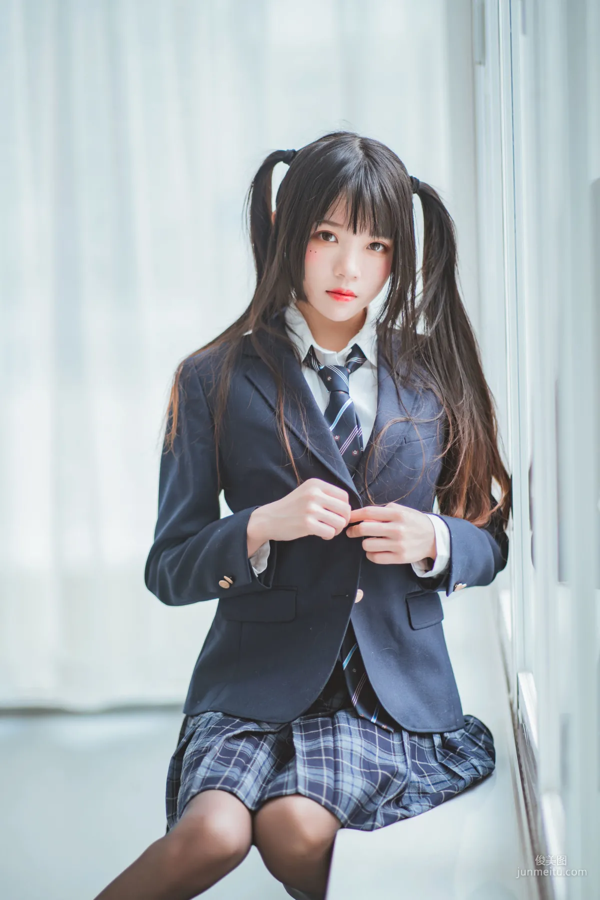 Ying Taomiao: Web Idols photo 13