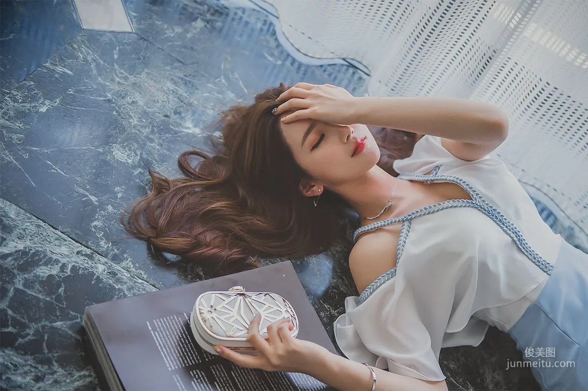 Lee Yeon Jeong Korea's Stunning Elegant Goddess 2 Photo Set photo 44