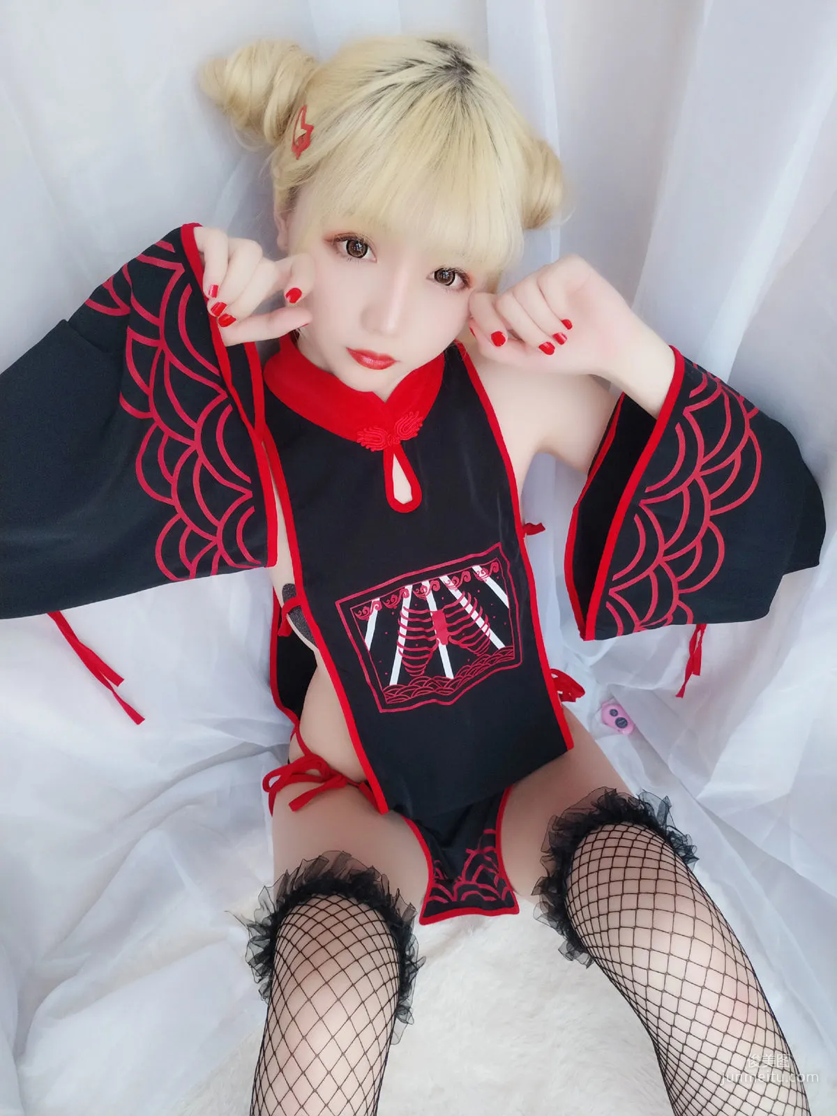 星之迟迟 《幼齿僵尸包》 [福利COSPLAY] 写真集2