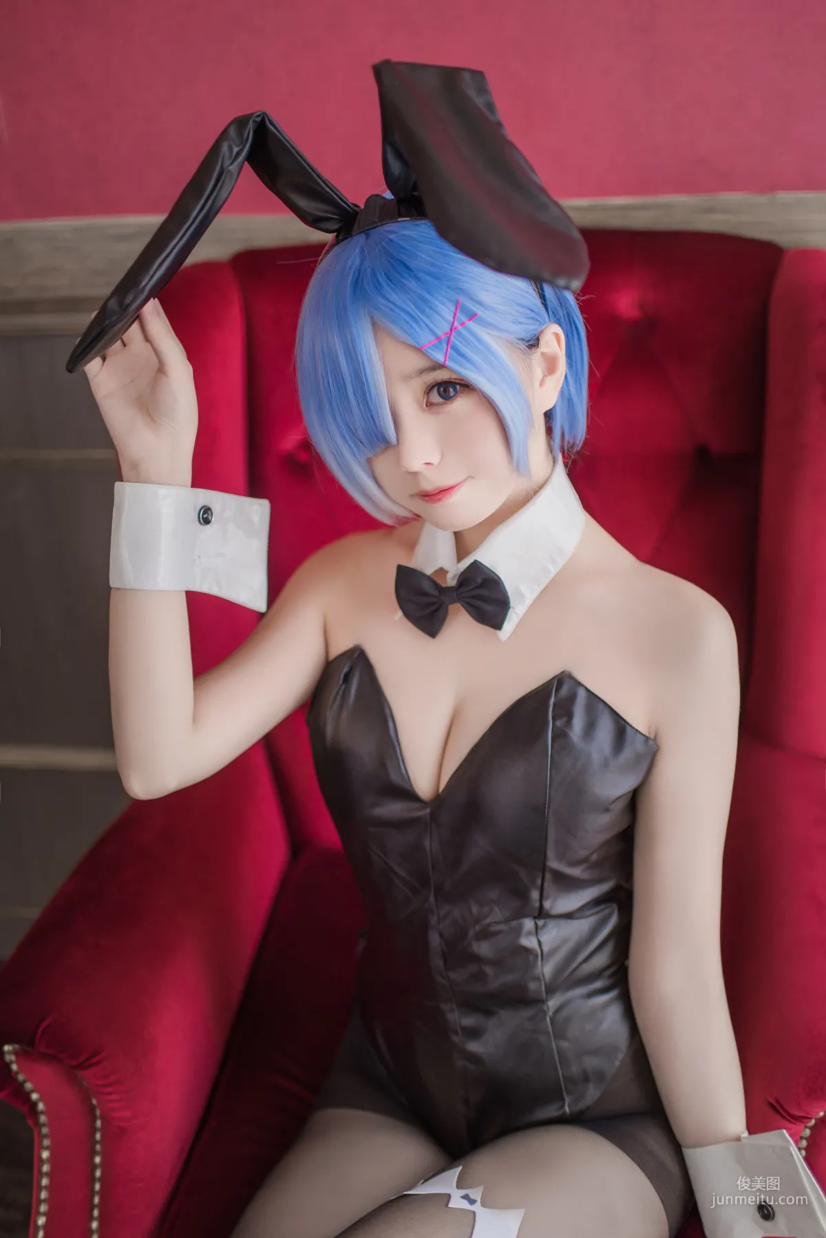 Xiaoye Meizi w 'White Gauze Skirt + Rem Nurse + Rem Bunny Girl' [Web Idols] Photo Set photo 22