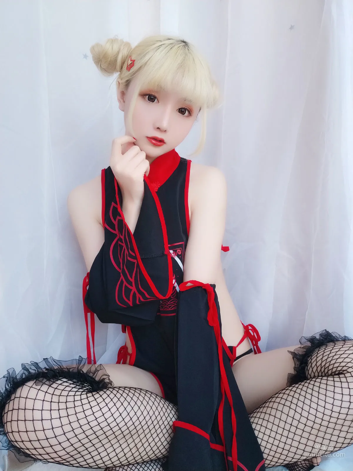 星之遲遲 《幼齒僵屍包》 [福利COSPLAY] 寫真集 46