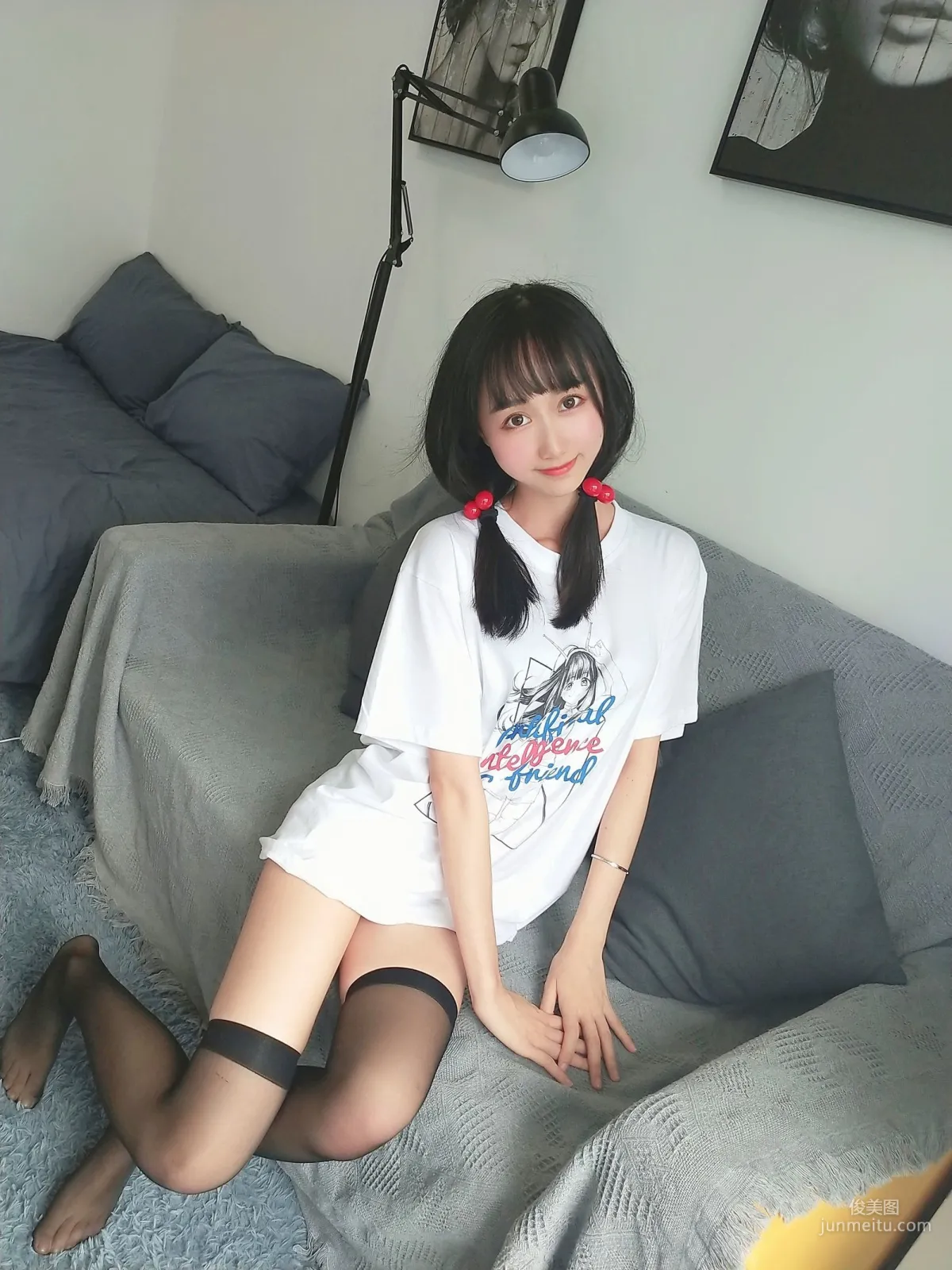 Mu Mianmian OwO《Intelligent Girlfriend T-Shirt》 [COSER Beauty] Photo Set photo 3