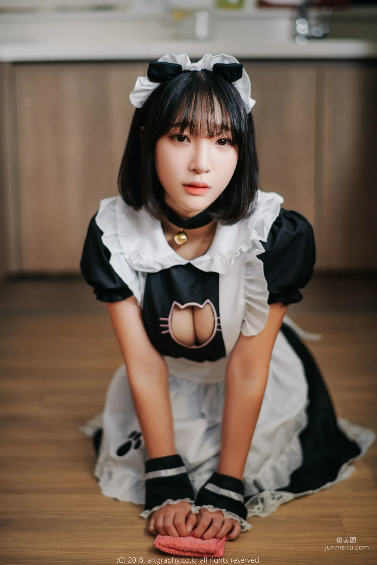 Big Bust Girl Jiang Renqing, Black Stockings Uniform + Maid Seduction [ARTGRAVIA] Photo Set photo 44