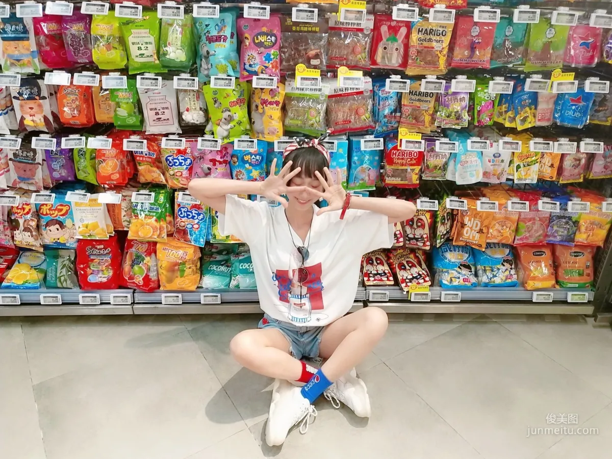 Mu Mianmian OwO《Intelligent Girlfriend T-Shirt》 [COSER Beauty] Photo Set photo 14