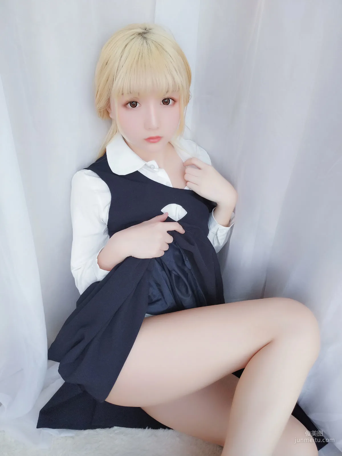 Coser Girl Xingzhi Chichi, Happy Holiday Pack [Cosplay] Photo Set photo 60