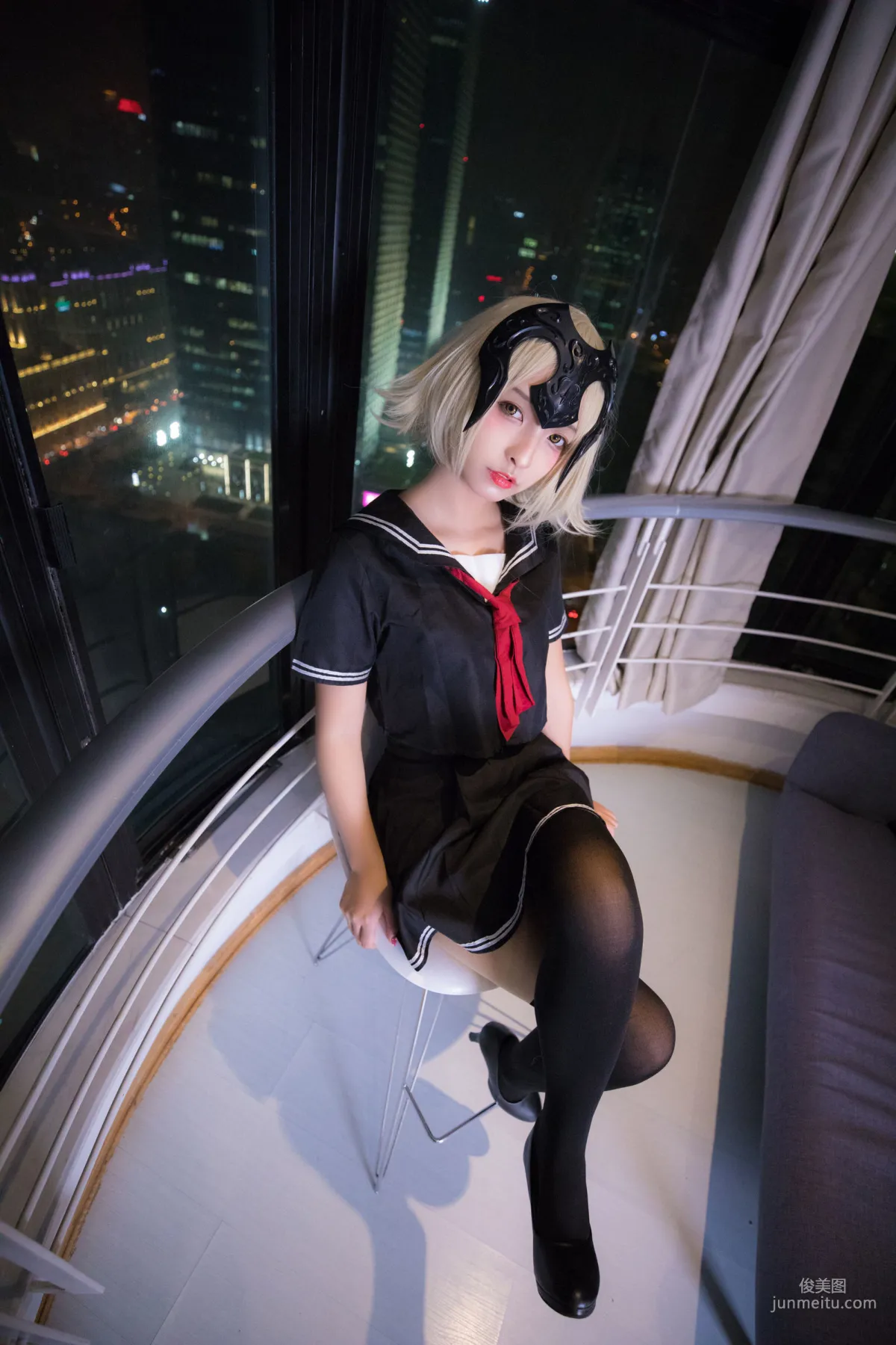 神楽坂真冬《放課後》 [蘿莉COSPLAY] 寫真集 18