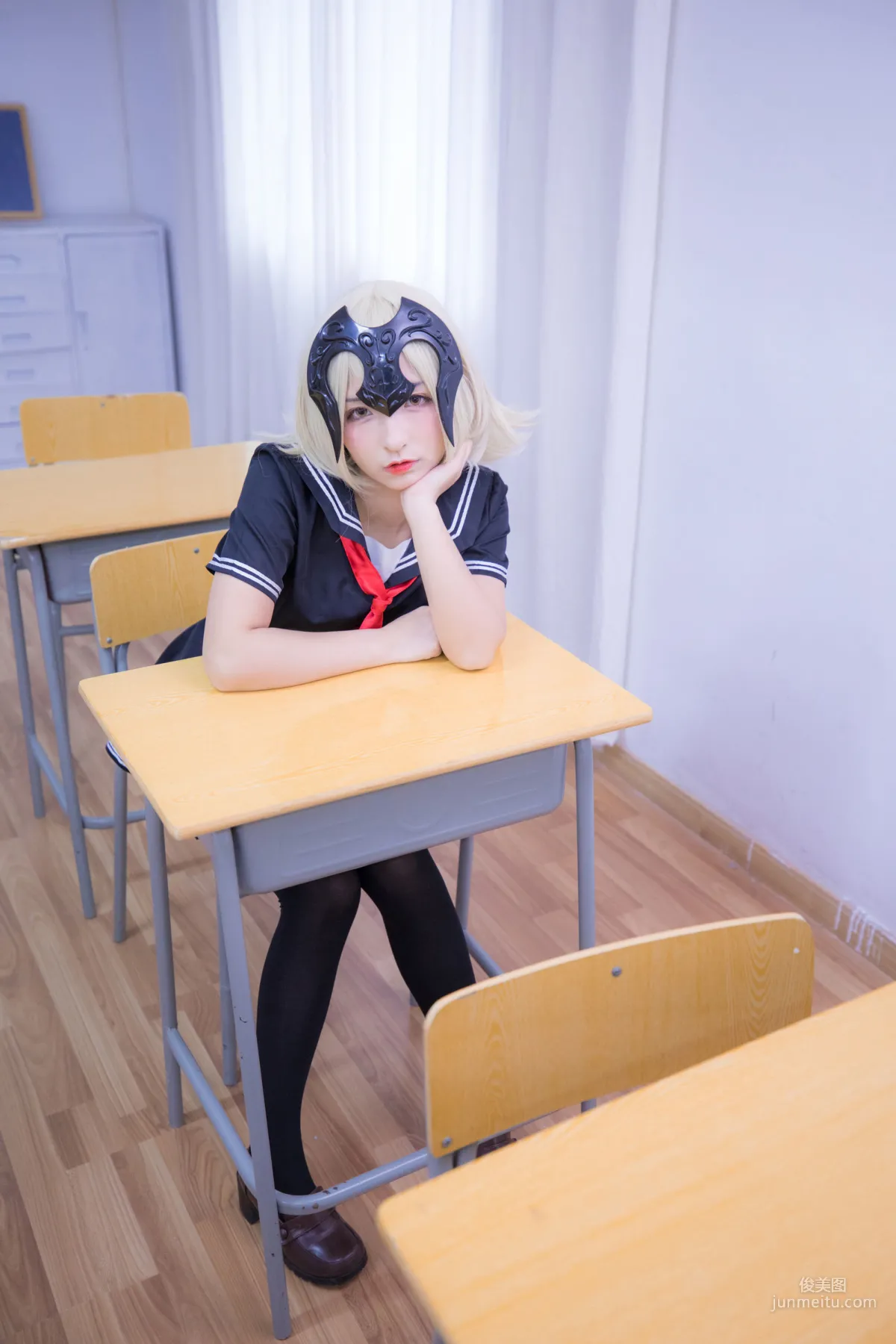 神楽坂真冬《放課後》 [蘿莉COSPLAY] 寫真集 71