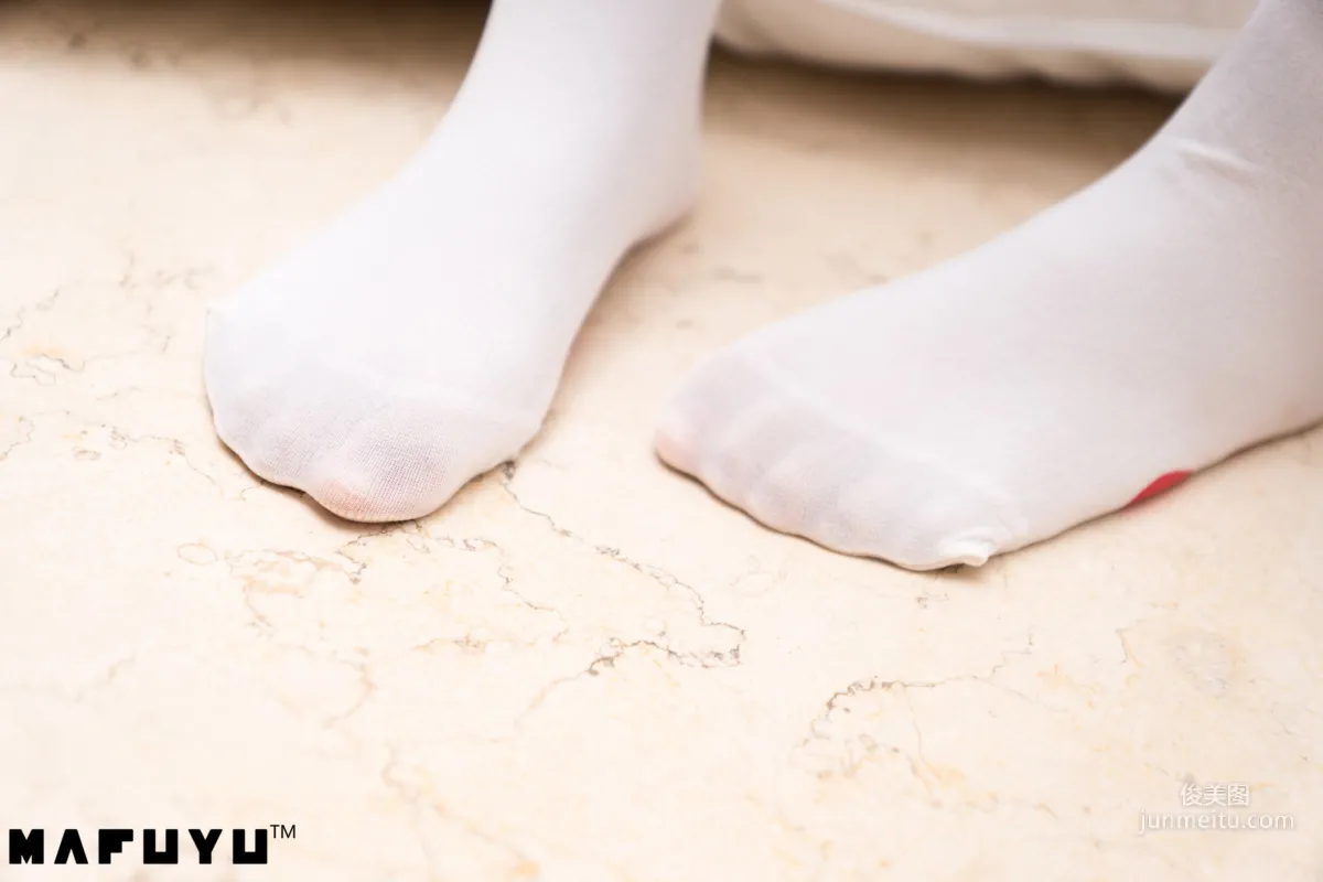 Shenle Banzhen Dong "Cat Claw White Stockings Series" [COSPLAY Beauty] Photo Set photo 28