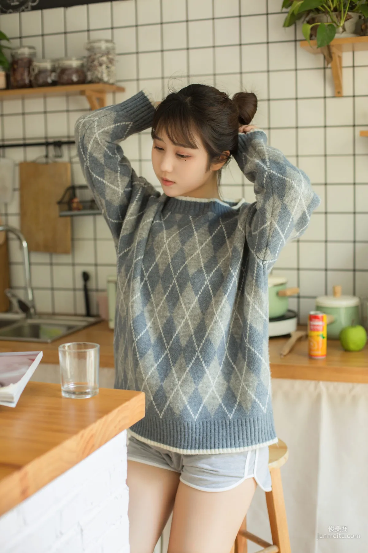 Ji Jingjiang: Web Idols photo 4