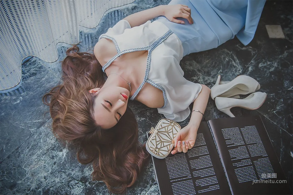 Lee Yeon Jeong Korea's Stunning Elegant Goddess 2 Photo Set photo 37