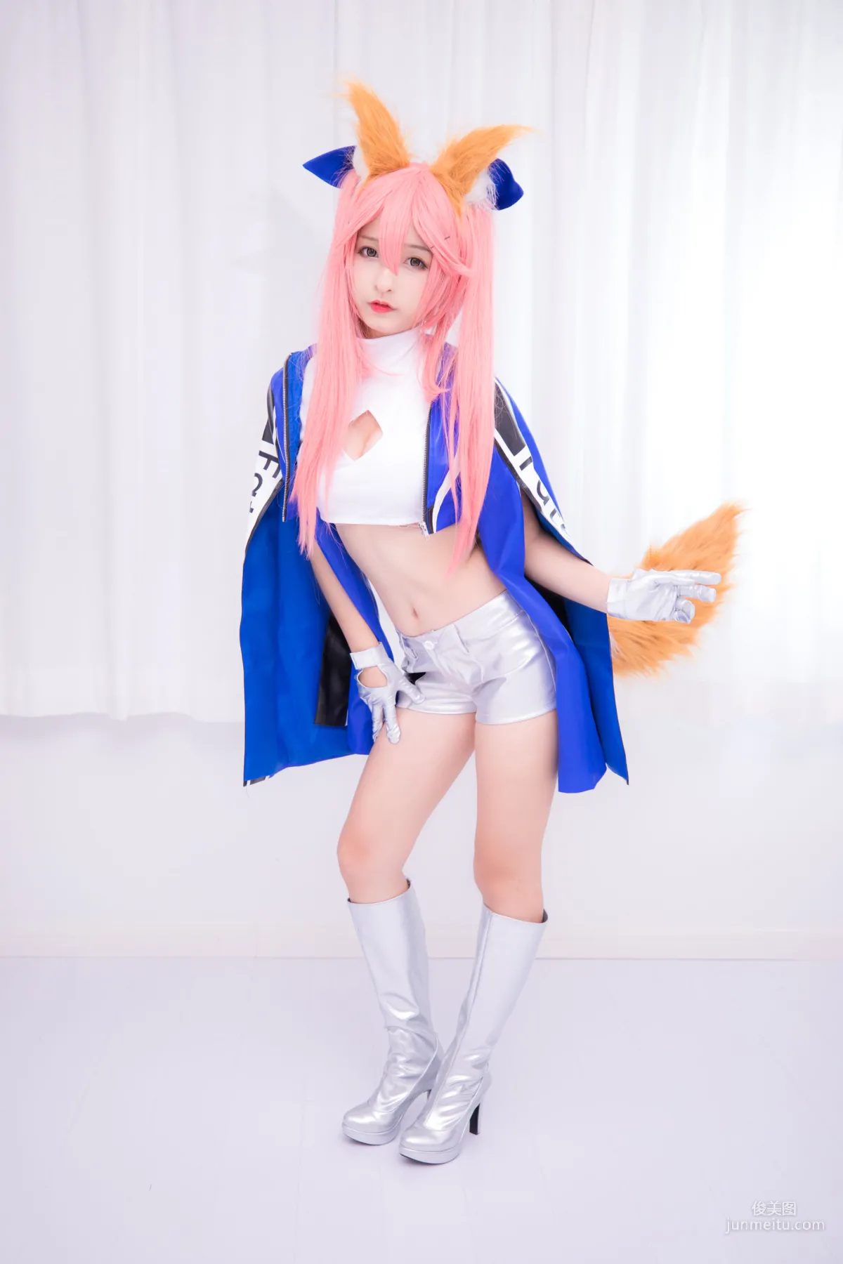 神楽坂真冬《目標はあなた、エンジン全開！！》 [蘿莉COSPLAY] 寫真集 22