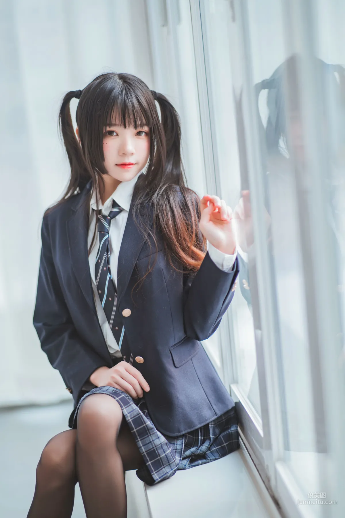 Ying Taomiao: Web Idols photo 9