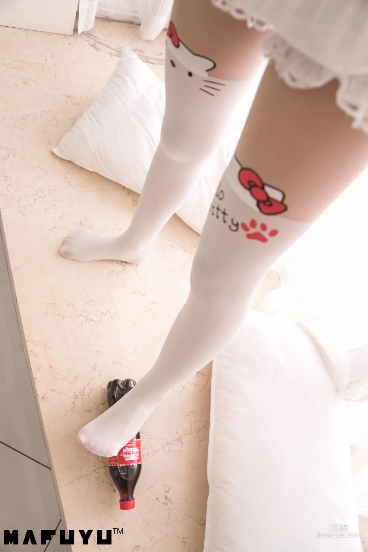 Shenle Banzhen Dong "Cat Claw White Stockings Series" [COSPLAY Beauty] Photo Set photo 61