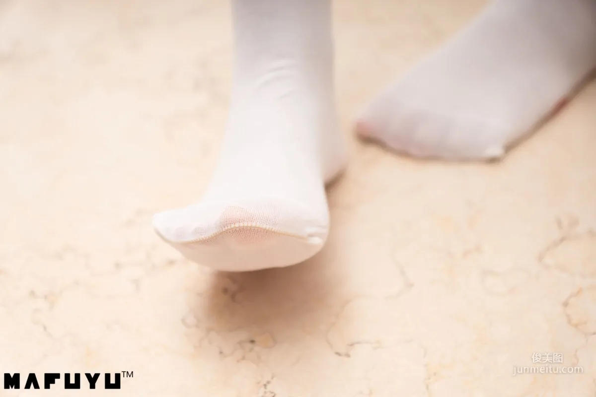 Shenle Banzhen Dong "Cat Claw White Stockings Series" [COSPLAY Beauty] Photo Set photo 41