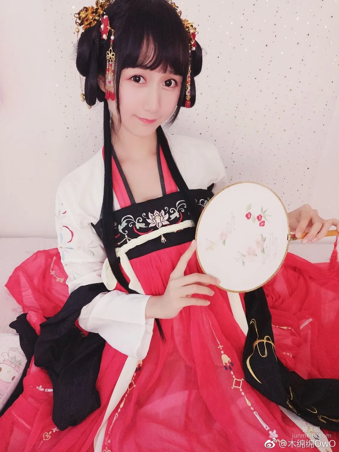 Cute Girl Mu Mianmian OwO, Weibo Life Selfies [Cosplay Beauty] Photo Set photo 18