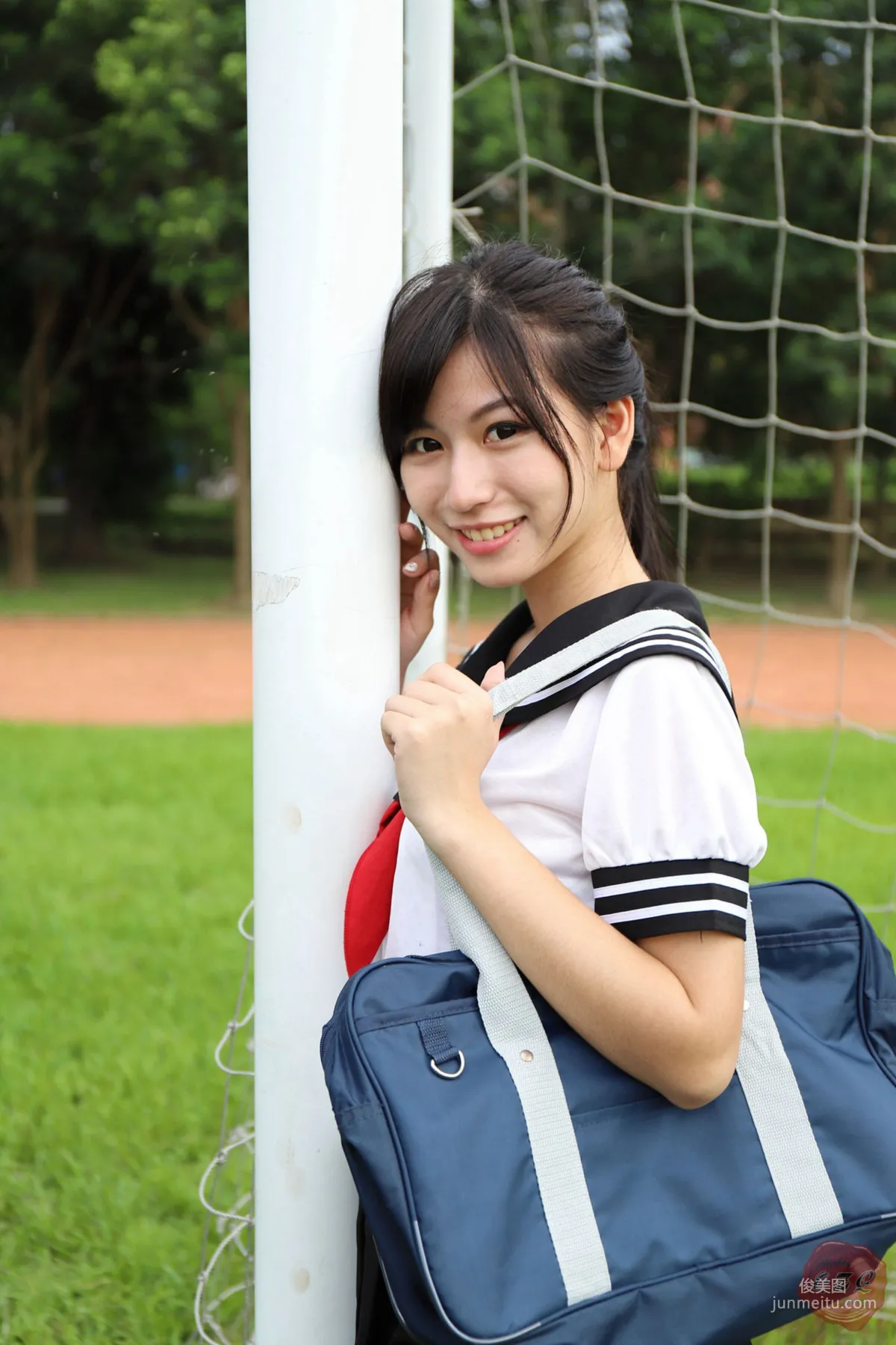 Uniform Girl Lin Wendi [Taiwan Beauties] Photo Set photo 45