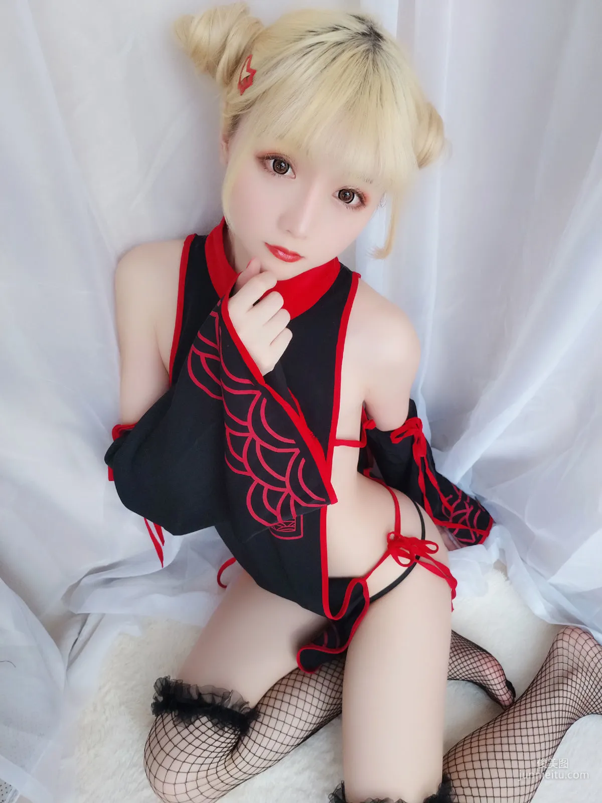 星之迟迟 《幼齿僵尸包》 [福利COSPLAY] 写真集3