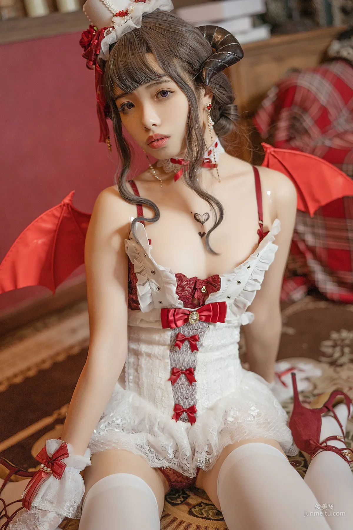 雯妹不讲道理《魅魔 Elegant devil》 [COSPLAY福利] 写真集22