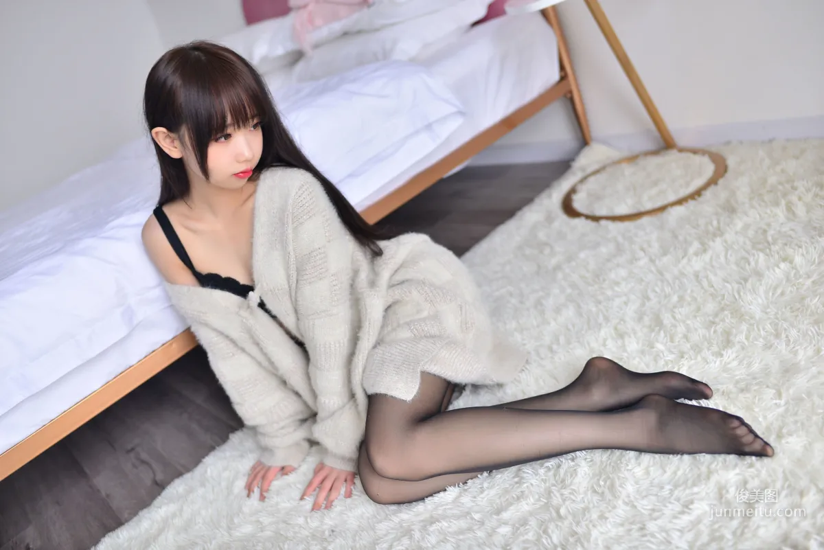 Xue Qi: Web Idols photo 2
