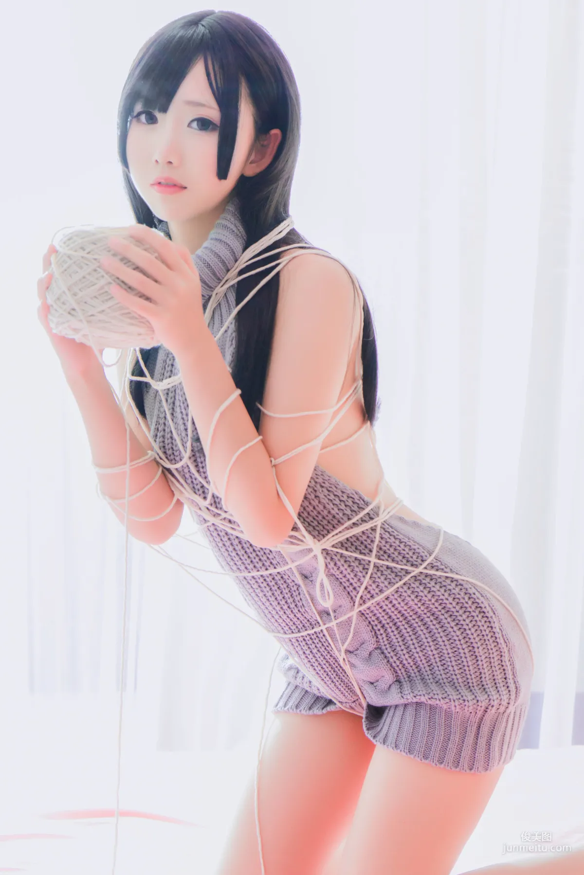 面餅仙兒《露背毛衣！！》 [福利COSPLAY] 寫真集 34