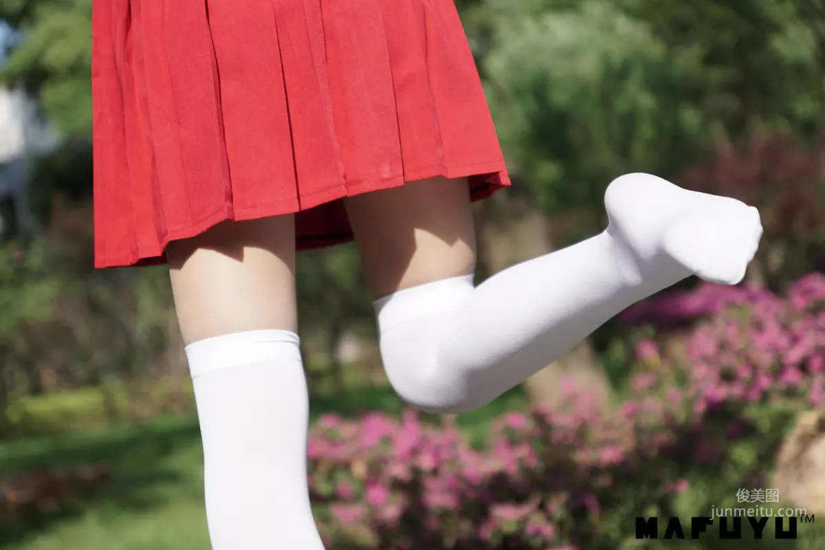 Shenle Banzhen Dong 'Girl and Nature and White Socks Series' [Cosplay Collection] Photo Set photo 54