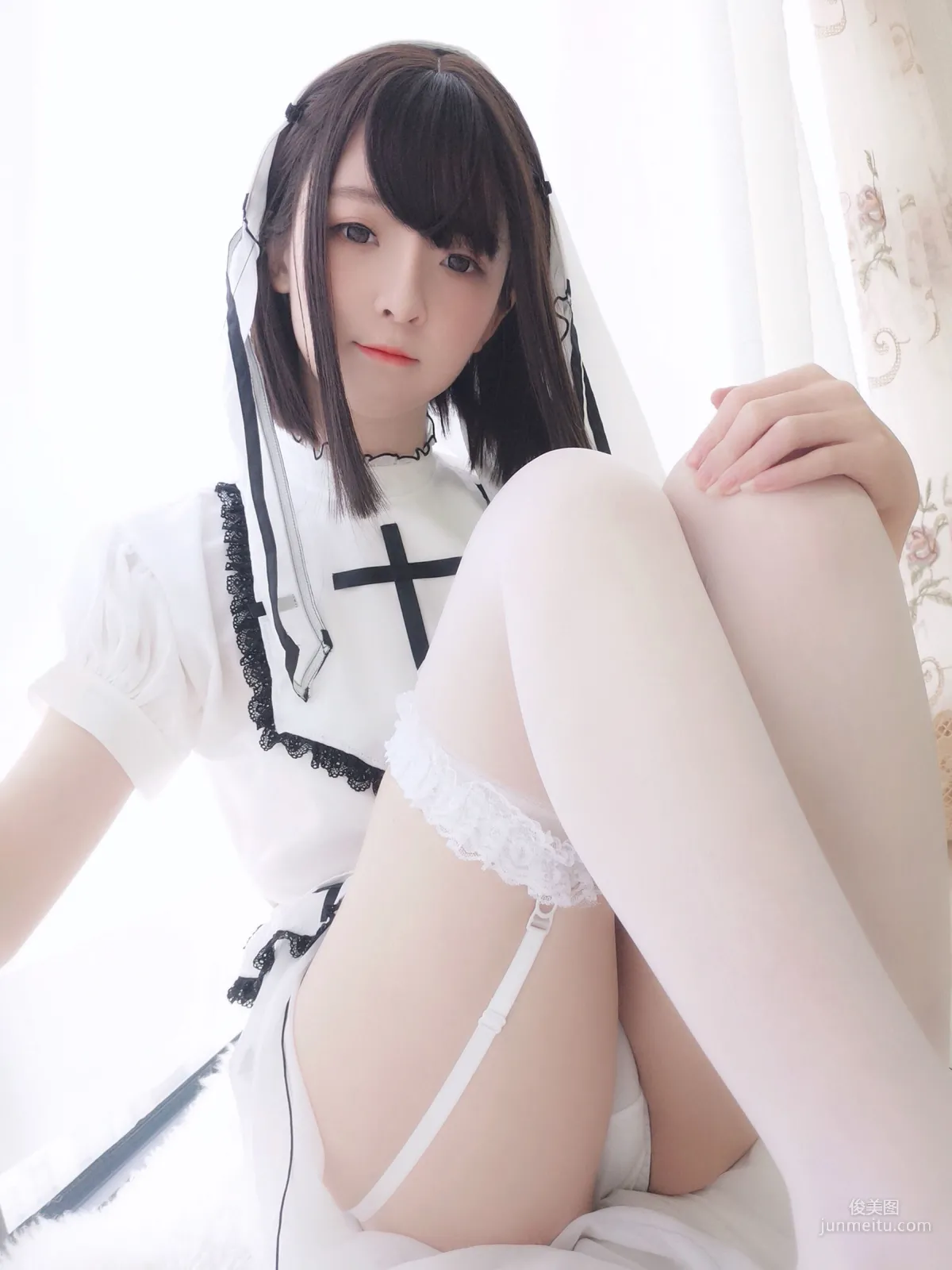 一小央泽《白修女》 [COSPLAY福利] 写真集5