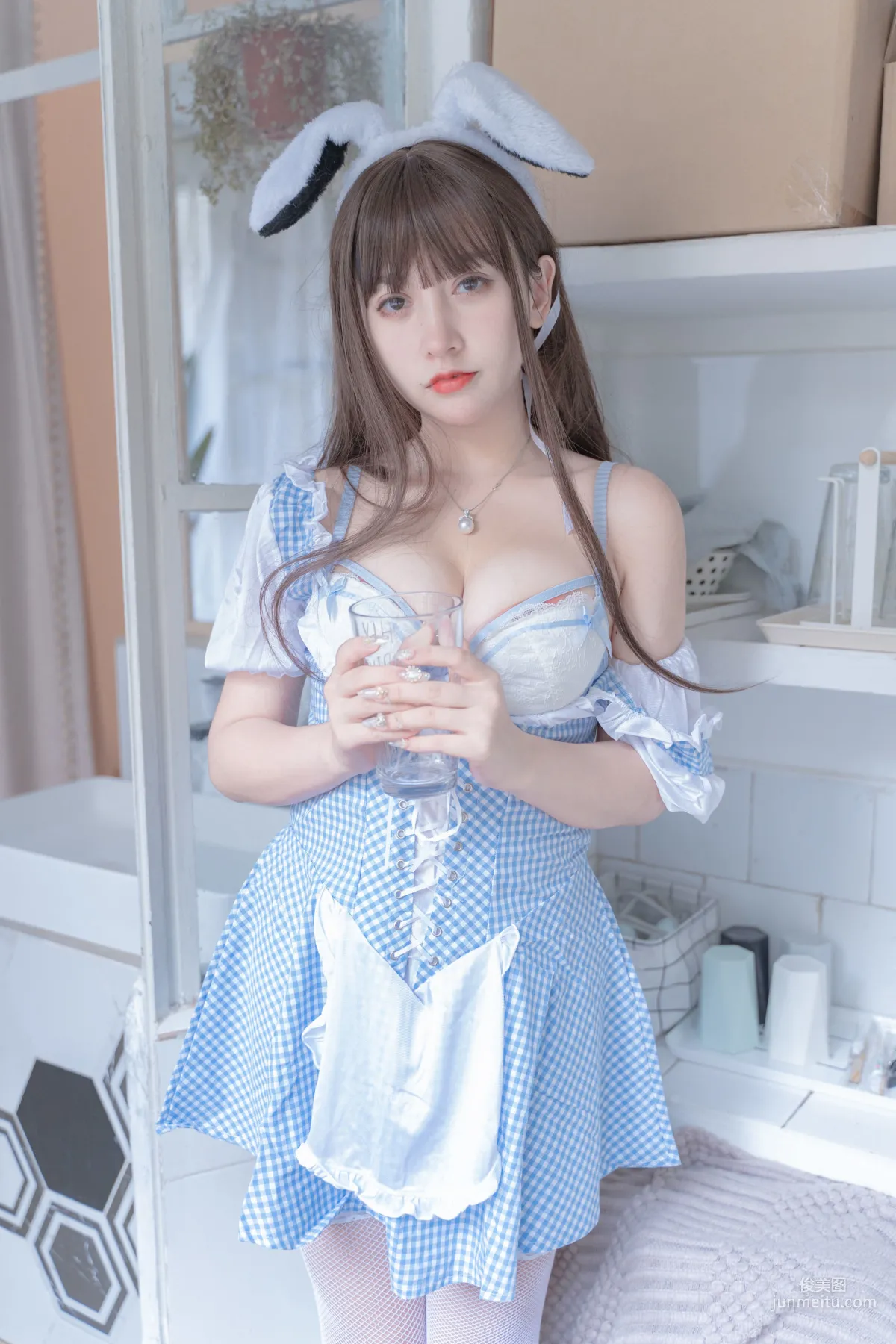 COSER Mixianxian sama Blue and White Maid [COSPLAY Girl] Photo Set photo 6