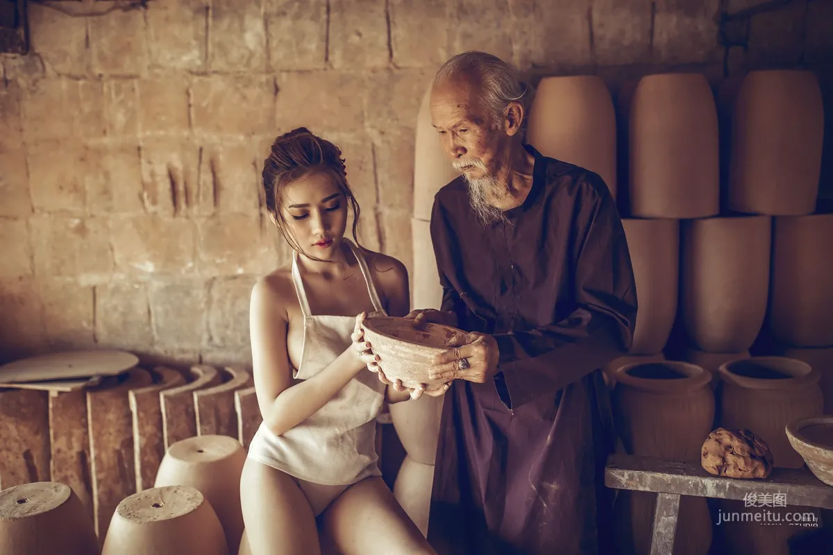 Thuy Nga Pham 'Vietnamese Ceramic Village' Sexy Nude Photo Set photo 95