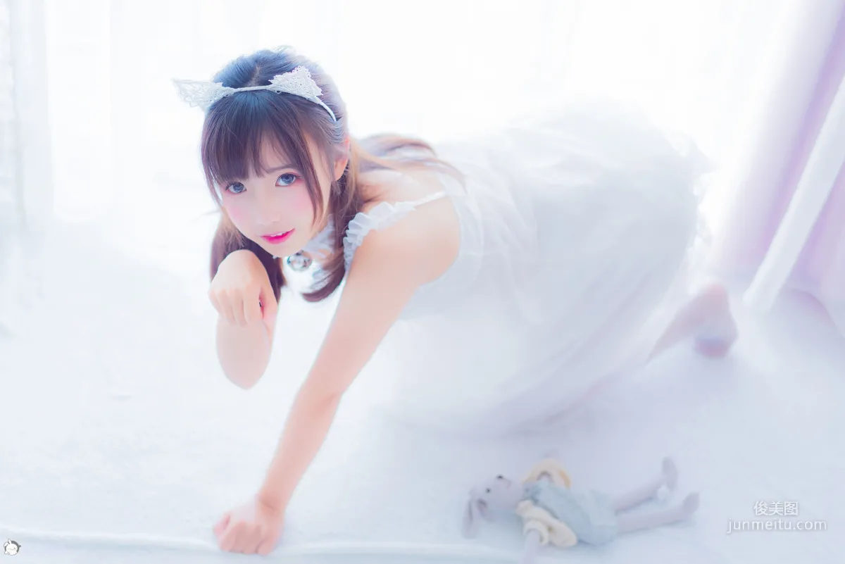 面餅仙兒《吊帶睡衣》 [福利COSPLAY] 寫真集 34