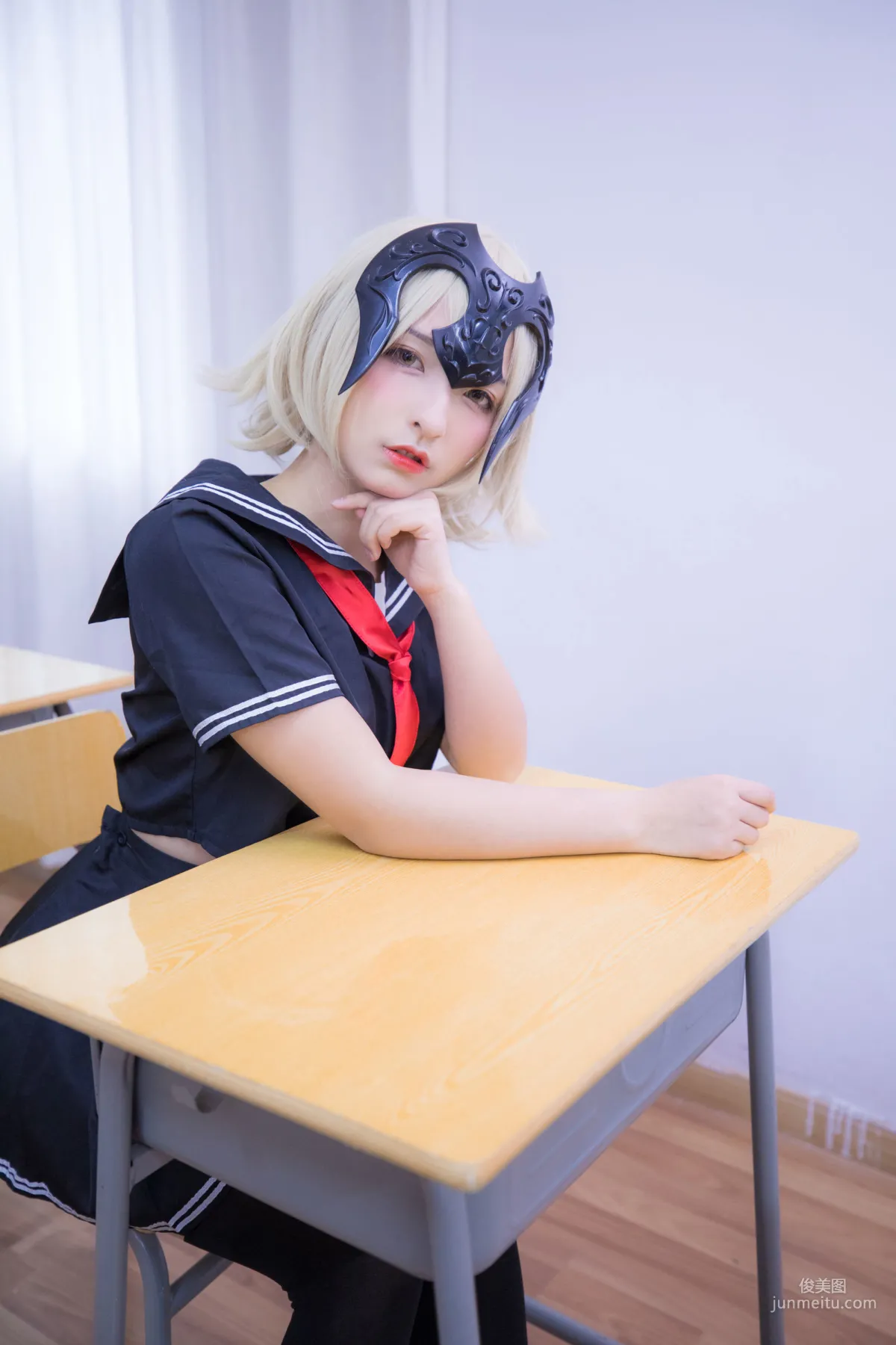 神楽坂真冬《放課後》 [蘿莉COSPLAY] 寫真集 65