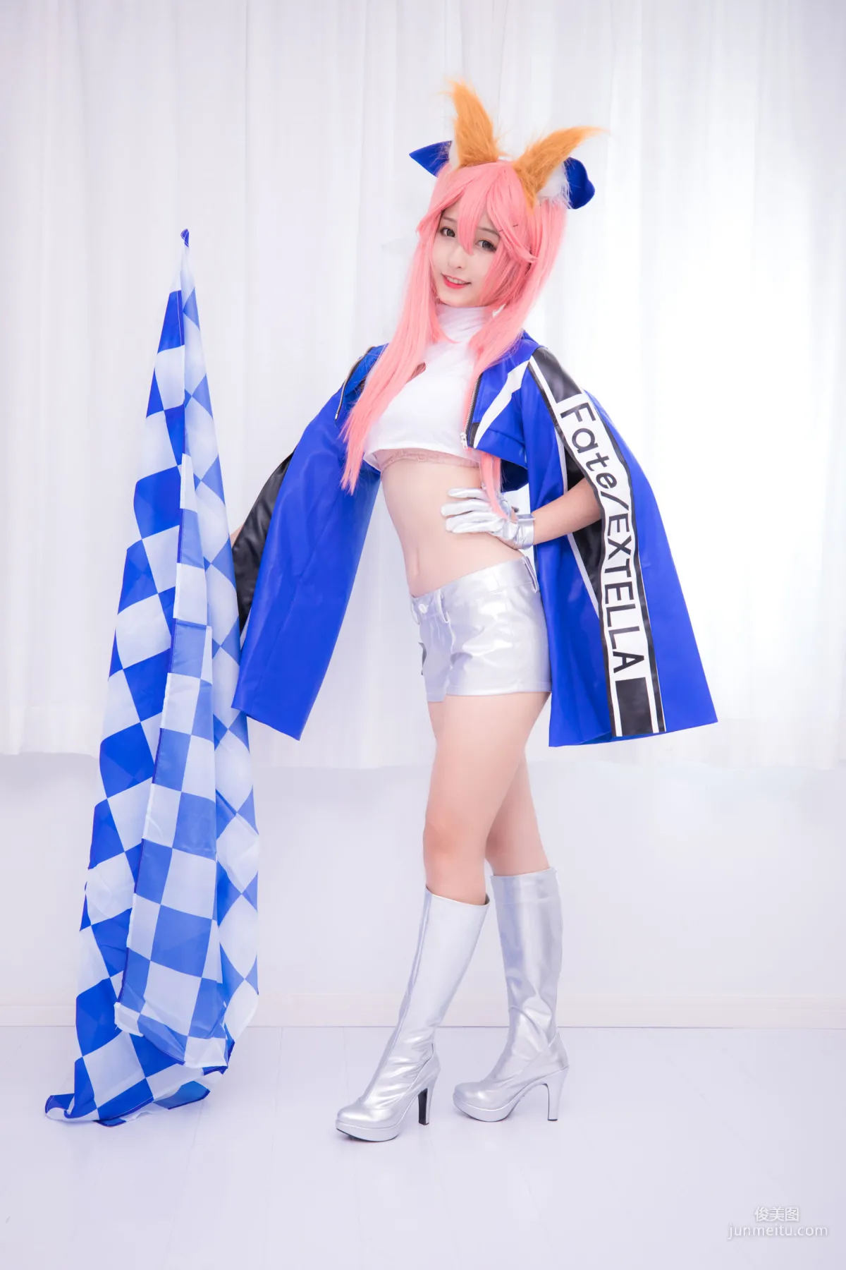 神楽坂真冬《目標はあなた、エンジン全開！！》 [蘿莉COSPLAY] 寫真集 4
