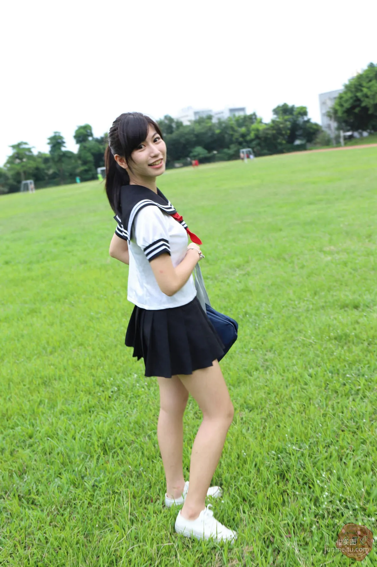 Uniform Girl Lin Wendi [Taiwan Beauties] Photo Set photo 35