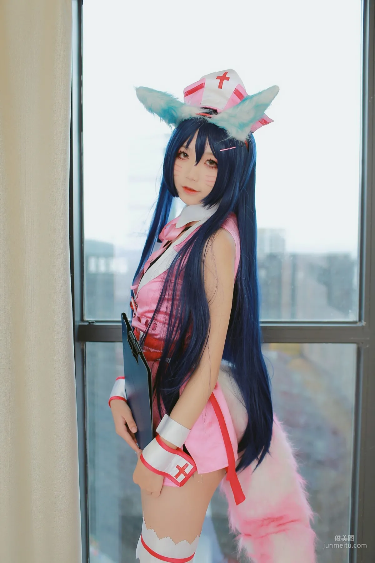 Wugeng Baigui: Web Idols photo 2