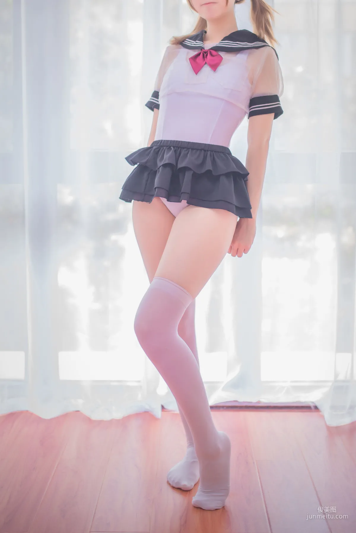 白金Saki《學生服》 [COSPLAY福利] 寫真集 1