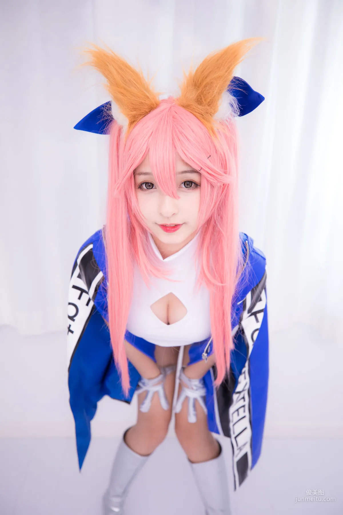 神楽坂真冬《目標はあなた、エンジン全開！！》 [蘿莉COSPLAY] 寫真集 10